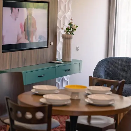 Boulevard Boutique ウェバ