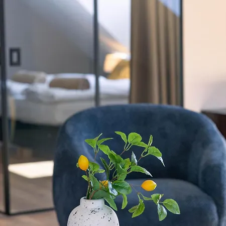 Boulevard Boutique Apartment *
