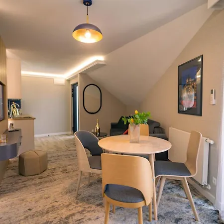 Boulevard Boutique * ウェバ