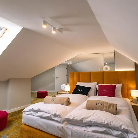Boulevard Boutique Apartament *