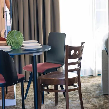 Boulevard Boutique Apartment