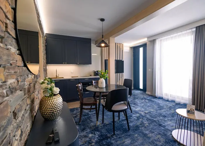 Boulevard Boutique * ウェバ